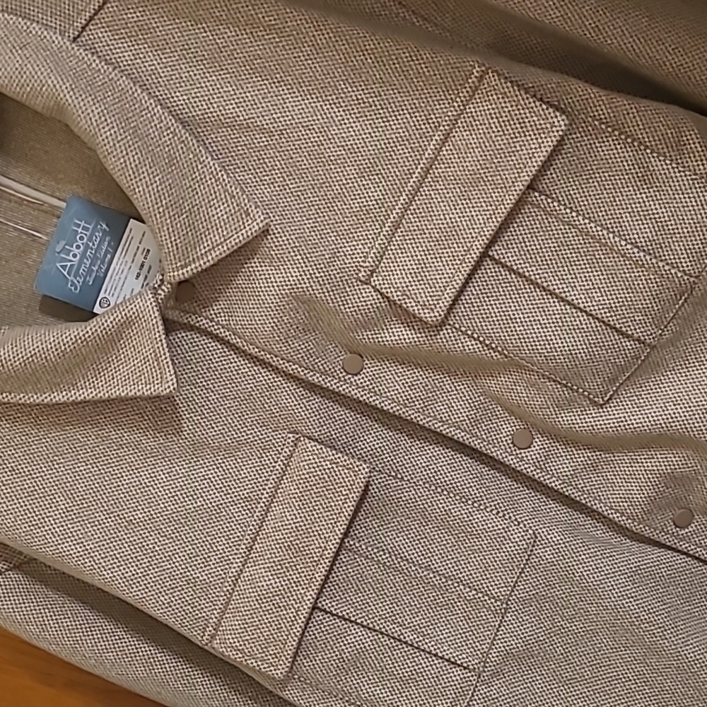 Abbott Elementary Men Long‎ Sleeve Snap Front Jacket .. Light Oatmeal .. XXL